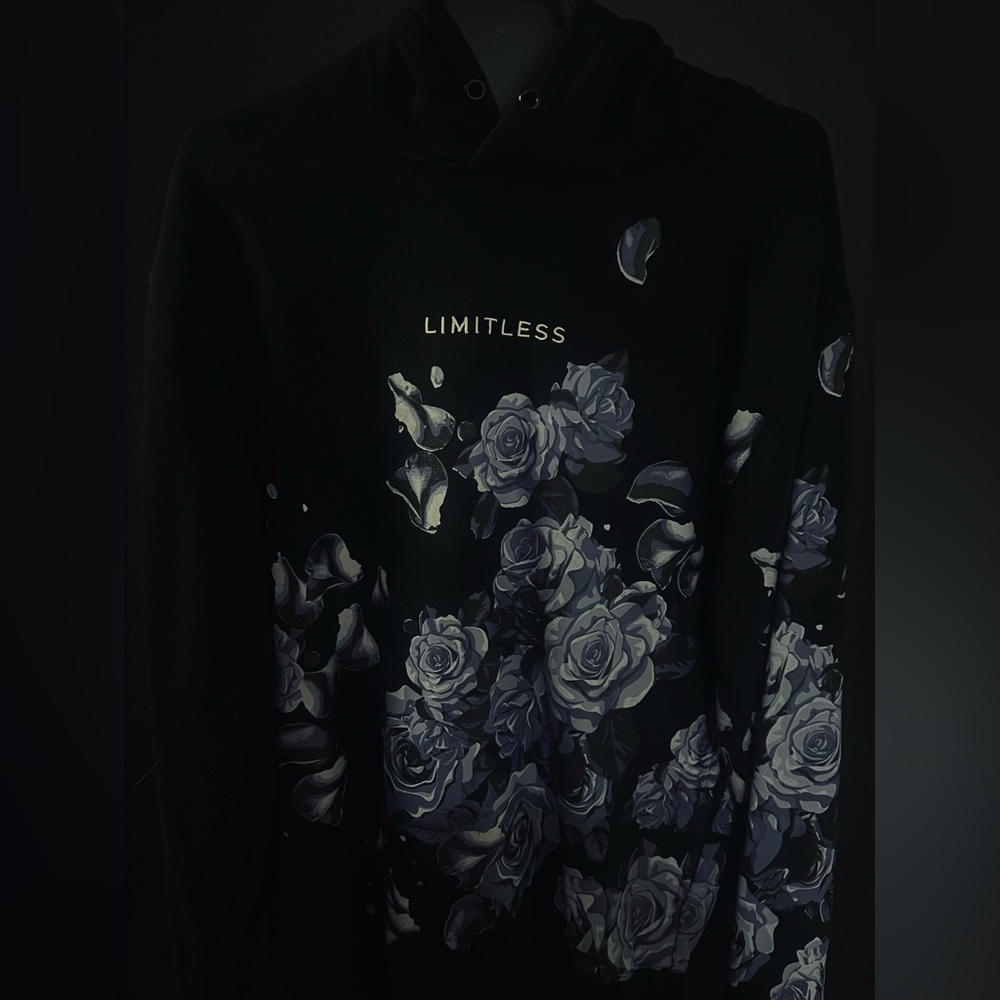 Urban Black Hoodie Medium